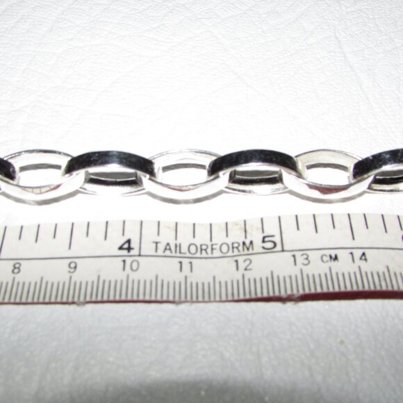 Silver Wide Pointed Oval Link Toggle Bracelet - NEW - Picture 6 of 9